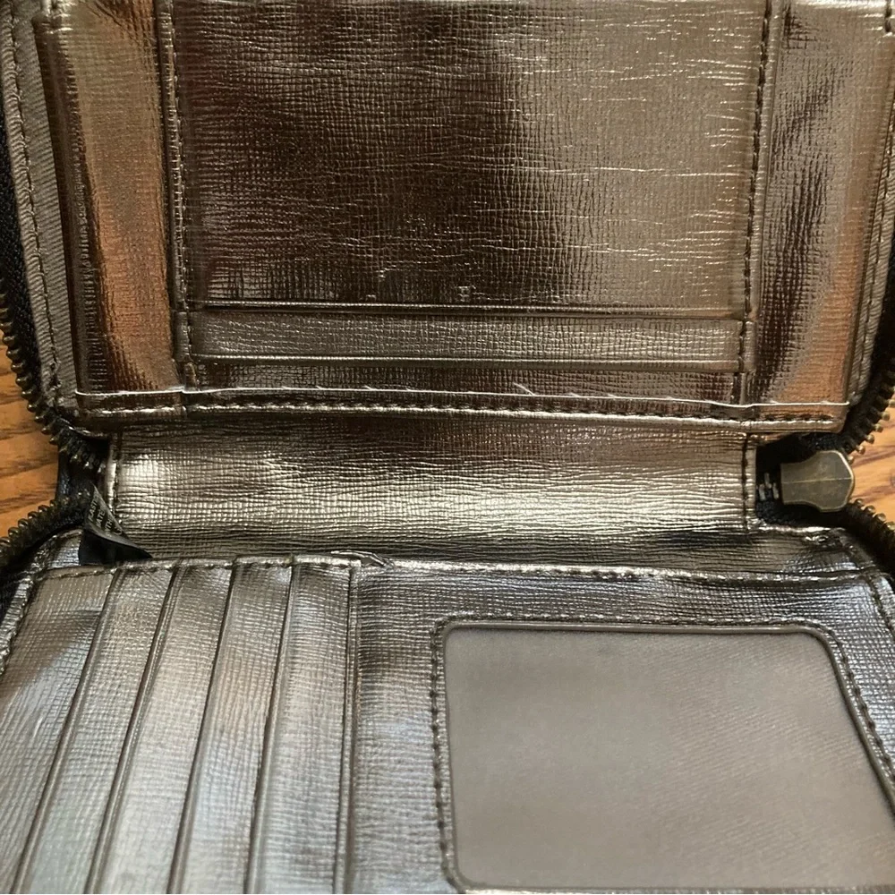 Fossil Black and White Diamond Pattern Wallet